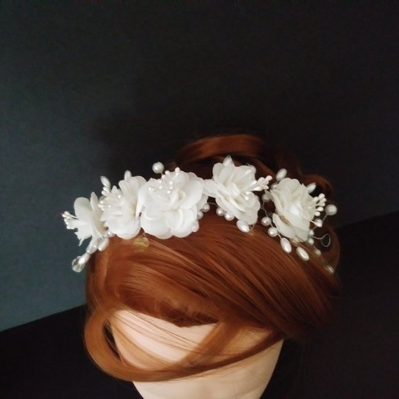 Flower and Crystal Pearl Bridal Crown / Floral Wedding Hair main image 13